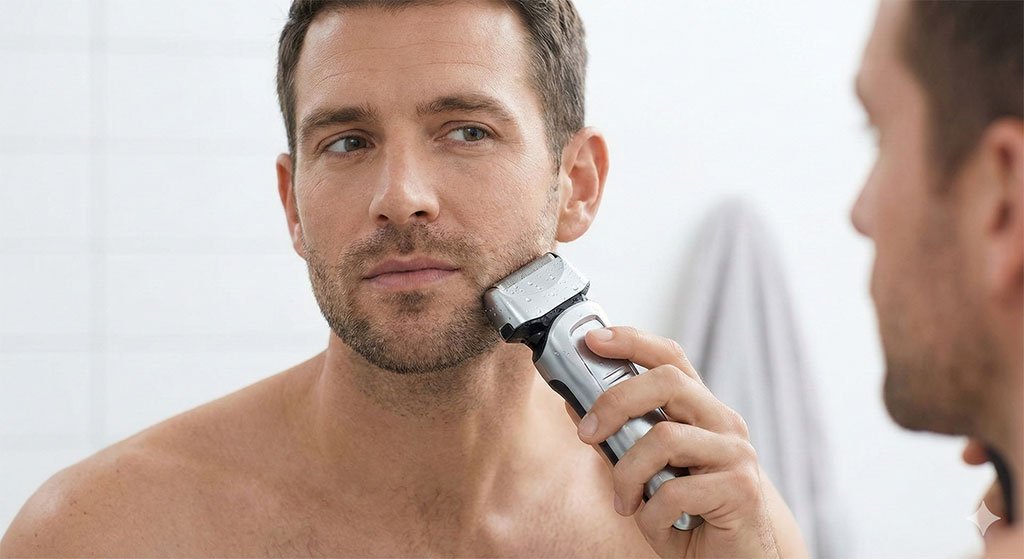 Are Foil Shavers Good for Sensitive Skin? (The Honest Truth)